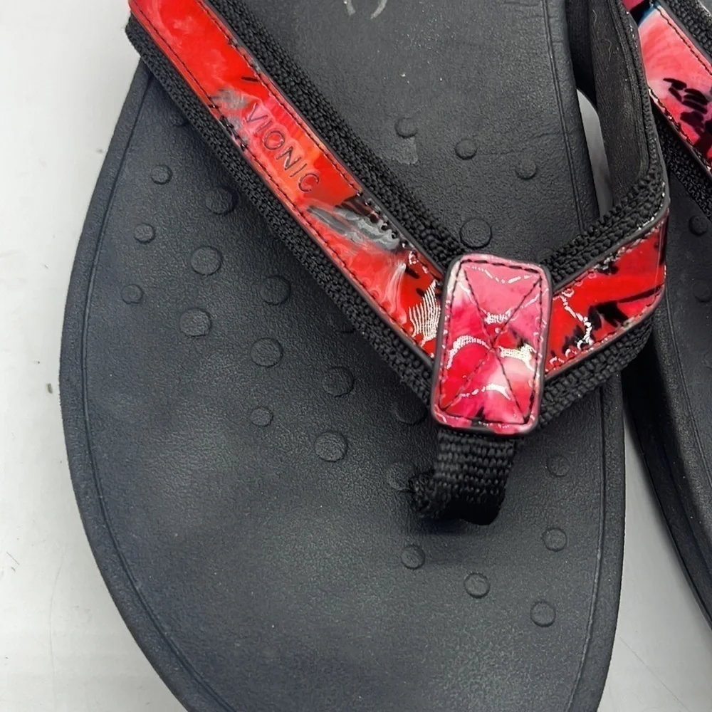 Vionic High Tide 380 Red Black Multi Orthidic Platform Flip Flop Sandals 11